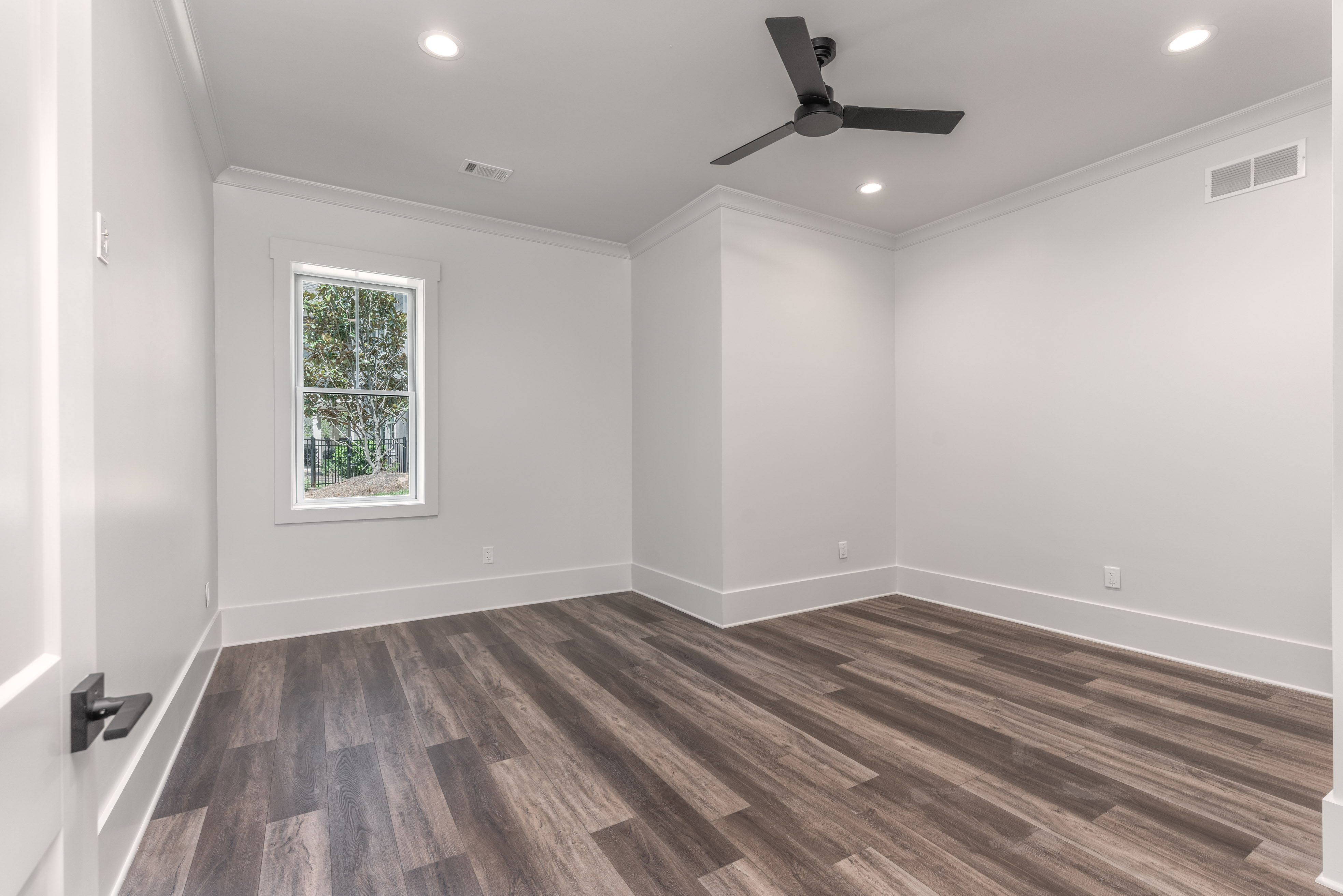 1121 Curtright Place image 33